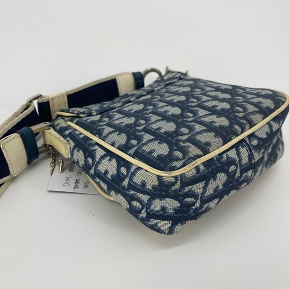 Dior Monogram trotter crossbody bag - Picture 6 of 12